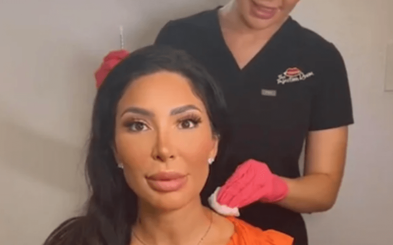 Fans Stunned by Farrah’s New Photo